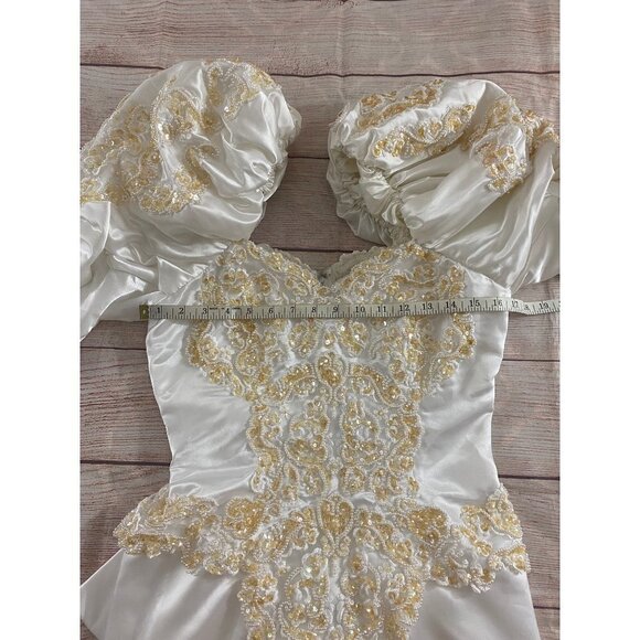 Vintage 90's Demetrios Beaded Puff Sleeve Wedding Dress W/Detachable Train - 0 - Picture 8 of 16